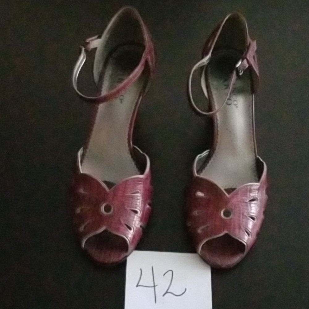 Franco Sarto, womans size 8m wedge - Picture 16 of 16